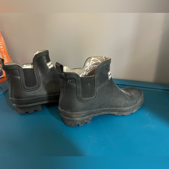 Rubber Booties - Picture 2 of 3